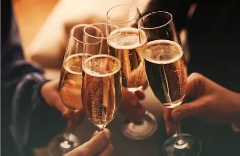 Club Room Guest Benefits